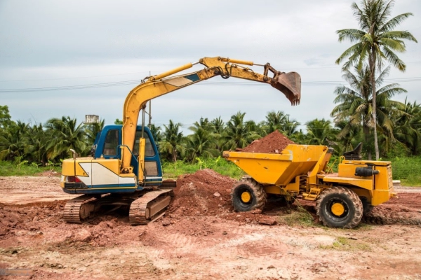 Menyediakan berbagai jenis alat berat seperti crane, excavator, bulldozer, vibro, dan lainnya, lengkap dengan operator berpengalaman. Juga melayani pekerjaan proyek sipil, pondasi, dan struktur secara menyeluruh.
